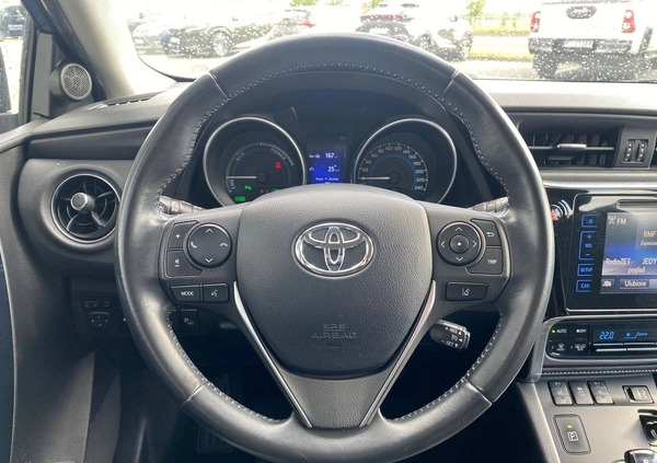 Toyota Auris cena 59900 przebieg: 206960, rok produkcji 2017 z Żarów małe 254